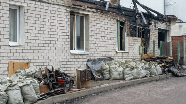 24/7 Emergency Fire Damage Removal experts in Cape Coral, FL